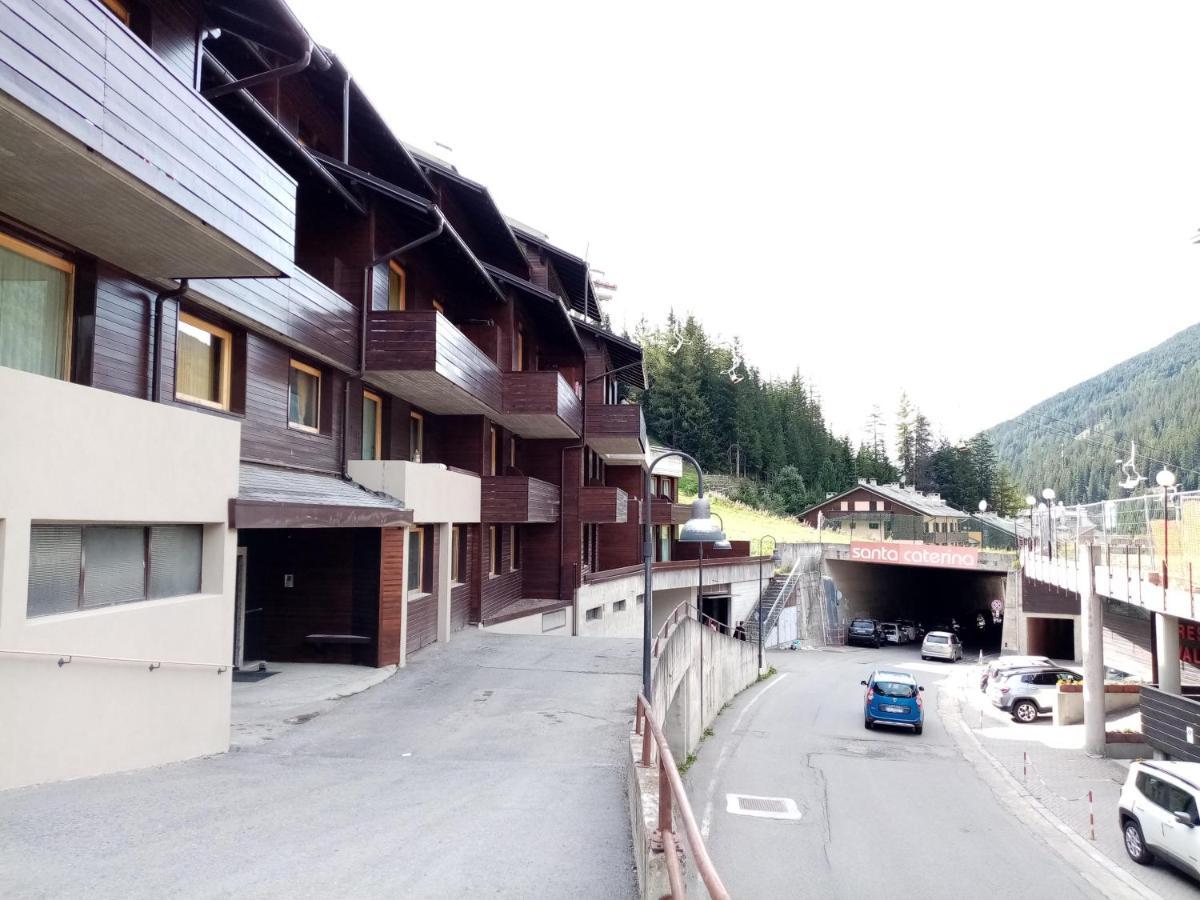Comodo Alloggio Con Accesso Diretto Alle Piste Santa Caterina Valfurva Kültér fotó